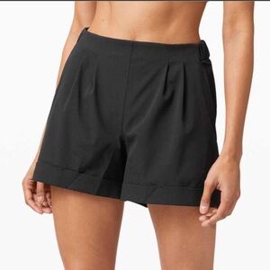Lululemon Practical Play 3.5” Black Mesh High Waist Pleated Cuff Shorts NWT $79